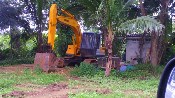 รถแบคโฮ SUMITOMO S2650 F2 คอนโทรลสั้น รถใช้งานดี มีเอกสารอินวอยล์ ราคาต่อรองได้.