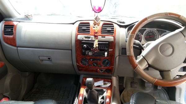 isuzu d-max cab4 isuzu d-max cab4