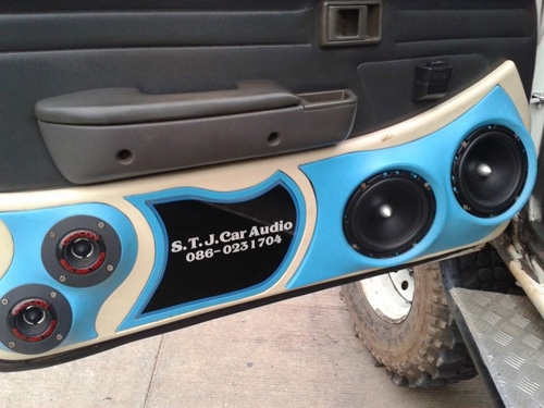 ขายเครื่องเสียงติดรถยนต์ชุดใหญ่ พร้อมถอด ติดกะบะไมตี้X