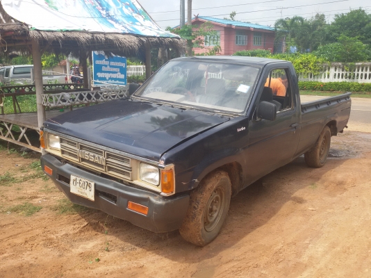 นิสสันฝาขาว ถูกๆ 59000