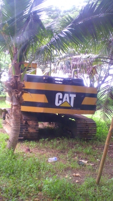 รถแบคโฮ CAT E200 B ช่วงล่างสวยเต็มร้อย