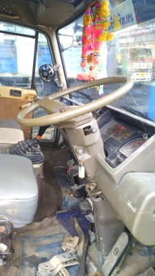 หัวเก๋งรถสิบล้อ NISSAN UD CW430 เก๋งบาง สีเดิม ๆ สวยเนี๊ยบ