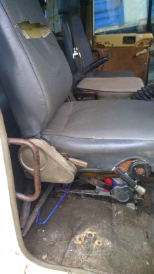 หัวเก๋งรถสิบล้อ NISSAN UD CW430 เก๋งบาง สีเดิม ๆ สวยเนี๊ยบ