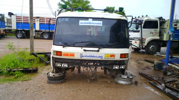 หัวเก๋งรถสิบล้อ NISSAN UD CW430 เก๋งบาง สีเดิม ๆ สวยเนี๊ยบ
