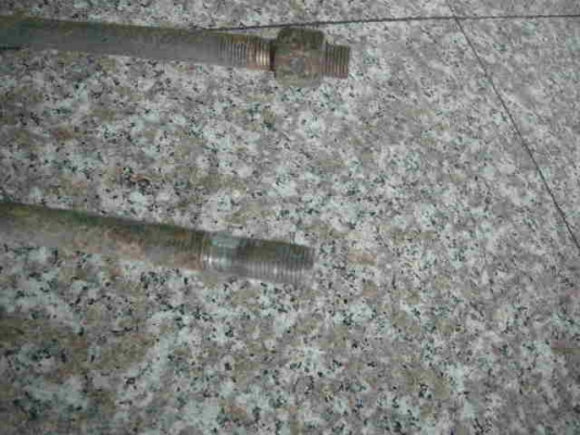 ขายรองแหนบหลัง + สาแหรก + ลิ่มปรับองศาสำหรับรถ JEEP ราคา 1,400 บาท สนใจติดต่อคุณสมเกียรติ โทร 081-641-5211