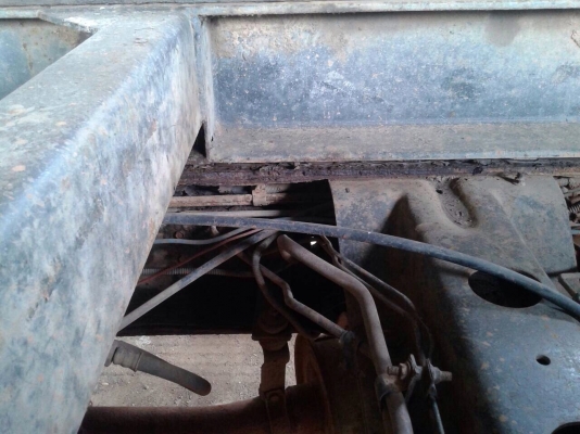 ขายรถบรรทุกสิบล้อดัมพ์ HINO 1M เครื่องเดิม 220 แรง 2 เพลา กระบะดัมพ์มิเนียม ทะเบียนพร้อม