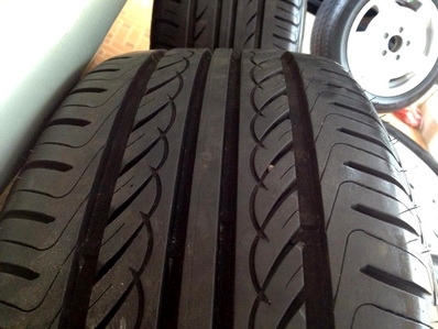 แม็กซ์BENZรุ่นยาง GOODYEAR Fuel max ปี11-12 ดอกเต็ม ตจวส่งได้