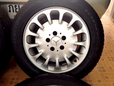 แม็กซ์BENZรุ่นยาง GOODYEAR Fuel max ปี11-12 ดอกเต็ม ตจวส่งได้
