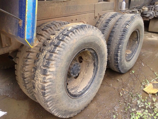 ขายรถบรรทุกสิบล้อดัมพ์ HINO 1M เครื่องเดิม 220 แรง 2 เพลา กระบะดัมพ์มิเนียม ทะเบียนพร้อม