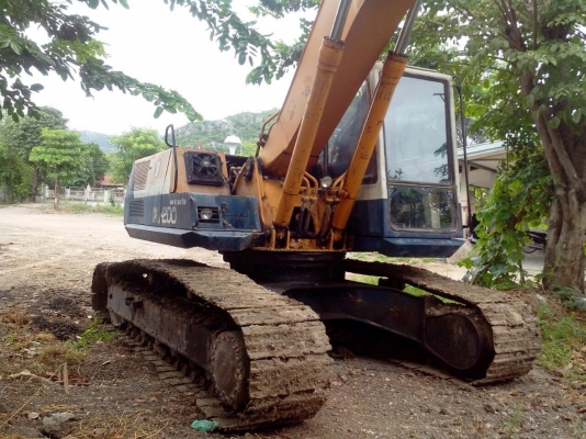 ขายรถแบ็คโฮ KOMATSU PC 200-5 เครื่องเดิม ปั๊มเดิม ไฟฟ้าตัด เอกสารสัญญาซื้อขาย