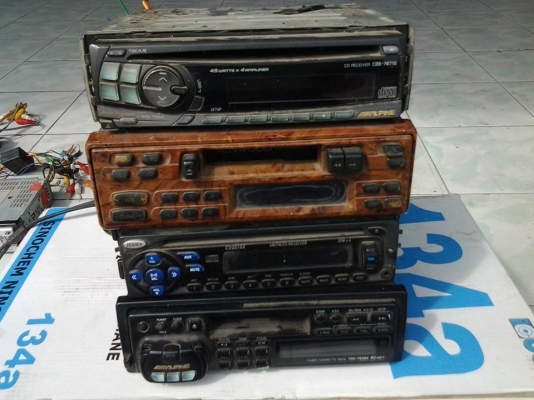 ทั้งกองขาย1500คับ  ของเสียต้องซ่อม ไม่อ่านเเผ่น ฟัง FM USBได้