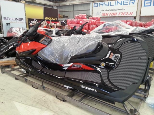 ขายเจ็ทสกี 2014 YAMAHA FZR SVHO และ FZS SVHO มีของเลย พร้อมส่งเลย