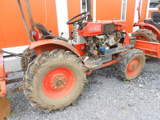 ขายรถไถนั่งขับมือสอง อุปกรณ์พร้อมหน้าหลัง