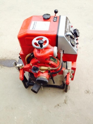 ปั๊มดับเพลิง TOHATSU  เก่าญี่ปุ่น เครื่องยนต์ติดดี สภาพพร้อมใช้งาน