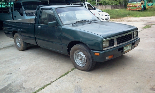 ขายรถกระบisuzu ตอนเดียวkb z2500 กระบะสแตนเลส