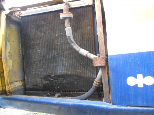 รถขุดใหญ่ KOMATSU PC200-5 ราคาเบาๆ รถขุดใหญ่ KOMATSU PC200-5 ราคาเบาๆ