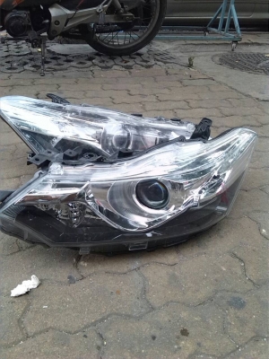 ขายไฟหน้า new vios โปรเจคเตอร์ 1 คู่