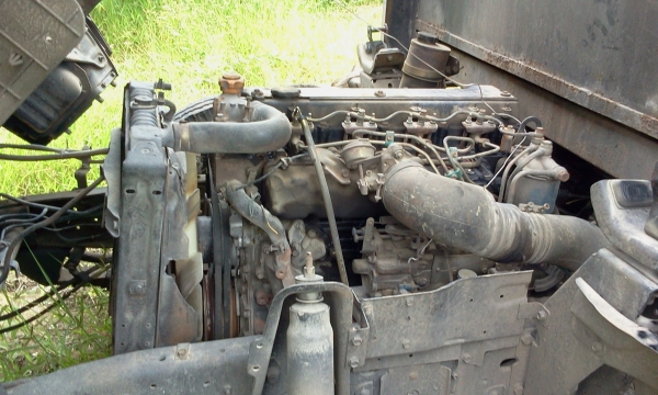 ขายรถ6ล้อisuzu npr120แรงม้า ฝาดำ ถุกๆพร้อมใช้