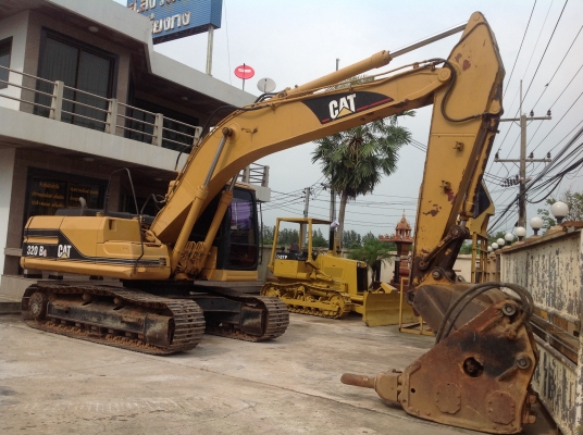 ขายรถแบคโฮ CATERPILLAR รุ่น320B พร้อมชุดหัวเจาะ เอกสารครบ