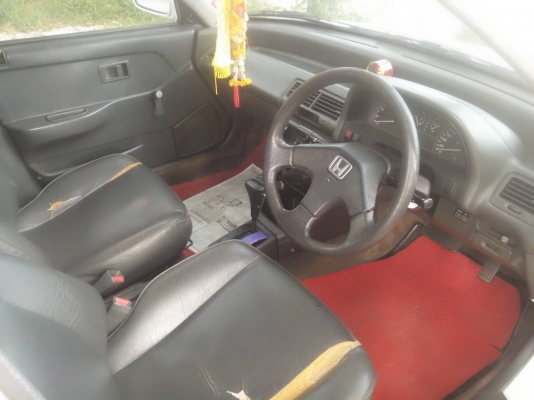 ขายรถเก๋ง ถูกๆครับ