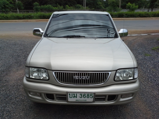 ISUZU DARGON SPACECAB SLX 2.5 MT ปี00