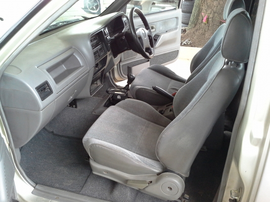 ISUZU DARGON SPACECAB SLX 2.5 MT ปี00