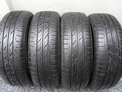 ขายยาง BRIDGESTONE ECOPIA ปี12(1ชุด) 215-60-16 ราคา 3,400 ขายยาง BRIDGESTONE ECOPIA ปี12(1ชุด) 215-60-16 ราคา 3,400