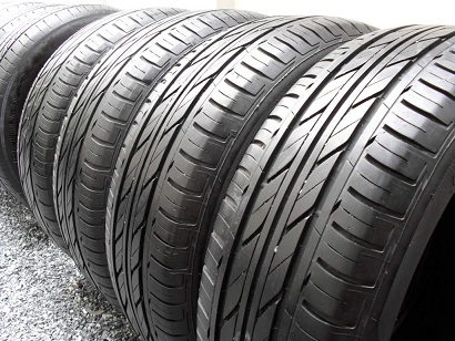 ขายยาง BRIDGESTONE ECOPIA ปี12(1ชุด) 215-60-16 ราคา 3,400 ขายยาง BRIDGESTONE ECOPIA ปี12(1ชุด) 215-60-16 ราคา 3,400