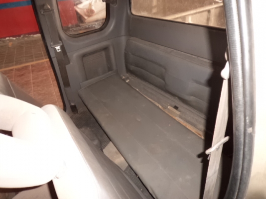 ขายกระบะMAZDA แค็ปปี1998ขายตามสภาพ086-4457033ไม่ลดแล้วครับ