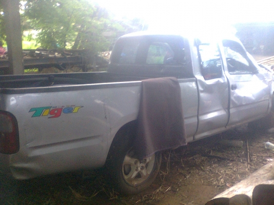 ขายรถกะบะโตโยตาไทเกอร์ ปี42 ชนหน้าราคา65000บาท