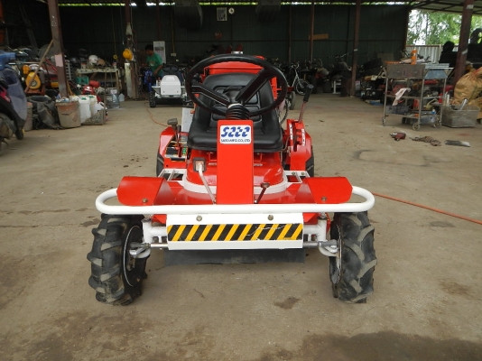 ขายรถตัดหญ้า SATO SRM831V 11H.P พร้อมใช้งาน ขายรถตัดหญ้า SATO SRM831V 11H.P พร้อมใช้งาน