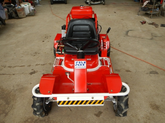 ขายรถตัดหญ้า SATO SRM831V  11H.P พร้อมใช้งาน