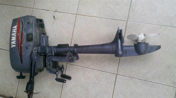 เครื่องเรือ ยามาฮ่า 2แรงม้า 8500 บาท