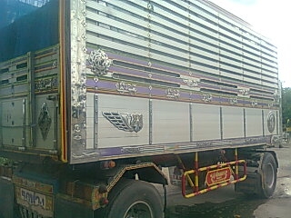 ขายด่วน ลูกพ่วง2คานของC.T.TRUCK ปี48 ราคา450000 ขายด่วน ลูกพ่วง2คานของC.T.TRUCK ปี48 ราคา450000