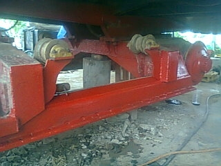 ขายรถเกี่ยวข้าวไทยเส็งยนต์ รุ่นเดี่ยวทรนง แท้ เปลี่ยนซี่รอบใหม่ แปลงทำบู๊ตคอใหม่ และโซ่ใหม่ลูกโรเลอร์ใหม่ แต่สียังไม่เคยทำ