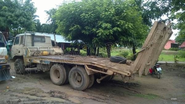 รถบรรทุก 10 ล้อ NISSAN รุ่น CW30M