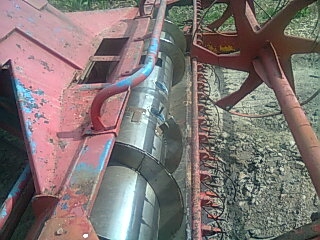 ขายรถเกี่ยว ศักพัฒนา 400000 ต่อรอง รถใช้งานได้เกี่ยวข้าวอยู่