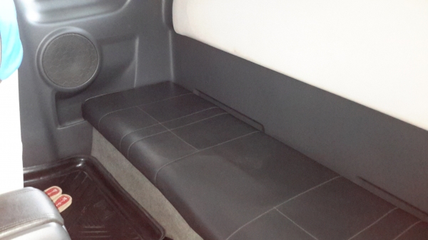 รถบ้านมือเดียวป้ายแดงออกห้าง