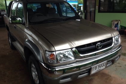 -พร้อมขายแล้วคับ  ขายtoyota      4x4    พร้อมใช้พร้อมลุยถูกๆ