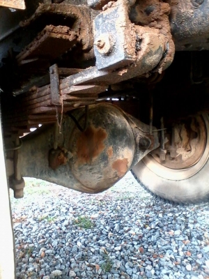 ขาย6ล้อดั้ม สภาพพร้อมใช่งาน ทะเบียนแจ้ง จอดไว้