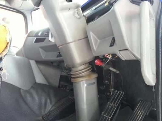 รถฮีโน่ 12 ล้อ ตู้เย็น 320 แรงม้า. ปี 54 ( รถประกอบ ) สนใจติดต่อ 081 - 6079515 รถฮีโน่ 12 ล้อ ตู้เย็น 320 แรงม้า. ปี 54 ( รถประกอบ ) สนใจติดต่อ 081 - 6079515