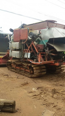 รถเกี้ยวข้าว รถเกี้ยวข้าว