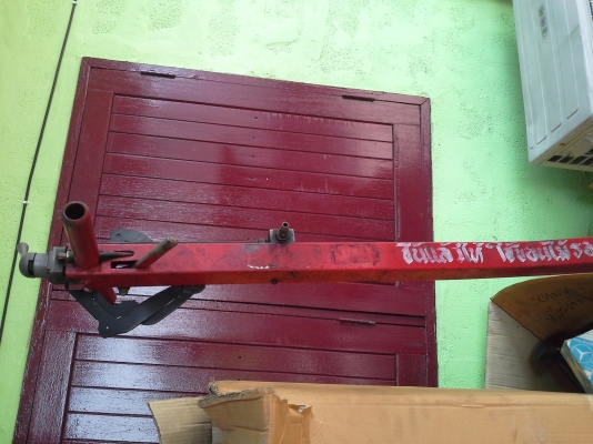 ขายเครื่องปะยางและแม่แรง20ตัน ของอิตาลี่