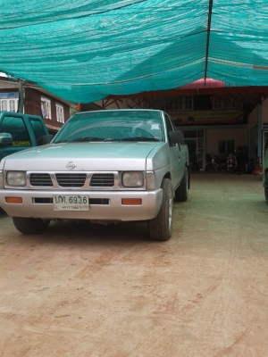 ขายนิสสันบิ๊กเอ็ม แค๊ป ฝาแดง