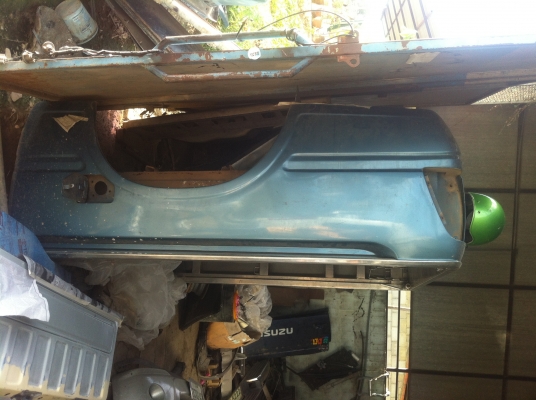 ขายลูก กระบะสแตนเลสอย่างหนา isuzu ดร้าก้อนอาย แค็ป 30000 บาท