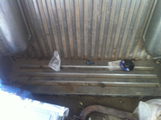 ขายลูก กระบะสแตนเลสอย่างหนา isuzu ดร้าก้อนอาย แค็ป 30000 บาท