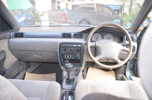 ์ขาย Nisson sunny ราคามอไซค์เหมาะกับหน้าฝน