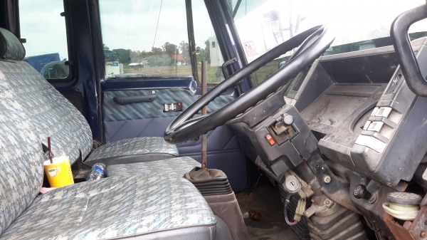 รถบรรทุกติดเครน