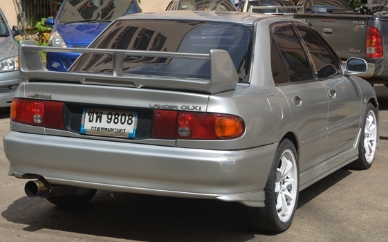 ขาย Lanser E-Car หล่อเรียบๆมีซันลูฟ ใช่งานดีประหยัดด้วย LPG 95,000 บาท ขาย Lanser E-Car หล่อเรียบๆมีซันลูฟ ใช่งานดีประหยัดด้วย LPG 95,000 บาท