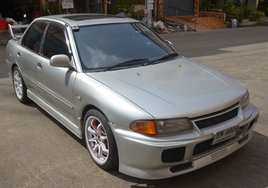 ขาย Lanser E-Car หล่อเรียบๆมีซันลูฟ ใช่งานดีประหยัดด้วย LPG 95,000 บาท ขาย Lanser E-Car หล่อเรียบๆมีซันลูฟ ใช่งานดีประหยัดด้วย LPG 95,000 บาท